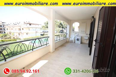 Bilocale arredato e climatizzato e ampia terrazza