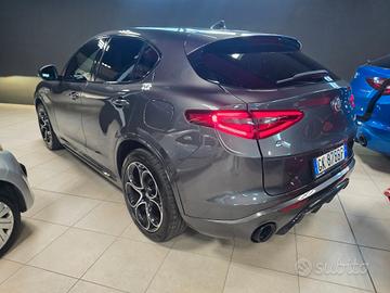Alfa Romeo Stelvio 2.2 Turbodiesel 210 CV AT8 Q4 V