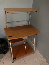 Tavolo porta pc
