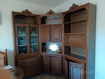 Mobile sala da pranzo con vetrina 