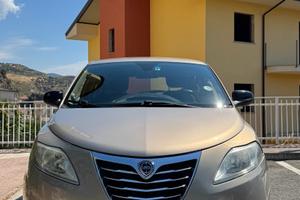 LANCIA YPSILON 0.9 BENZINA/METANO 2013