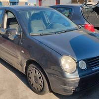 Volkswagen polo 9N anno 2004 ricambi usati