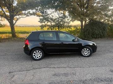Volkswagen Golf 5 1.9 TDI Comfortline 6m dpf