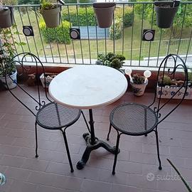 Tavolo da bistrot