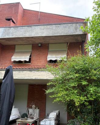 Immobile in asta di 185 m² a Calci
