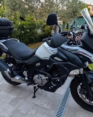 Suzuki V-Strom 650 XT