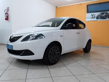 Lancia Ypsilon 1.0 FireFly 5 porte S&S Hybrid Ecoc