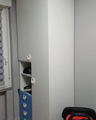 Camera ragazza completa