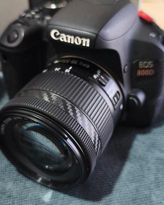 Canon 800D