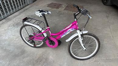 Bicicletta marca Eclipse da bambina
