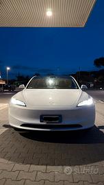 Tesla model 3 highland