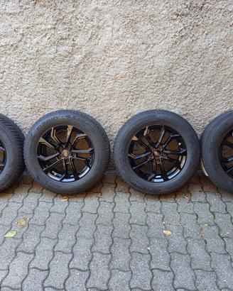 Set 4 Cerchi Completi Invernali Toyota Yaris Cross