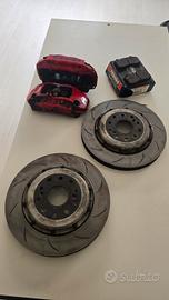 impianto frenante Brembo 330mm  dischi baffati 