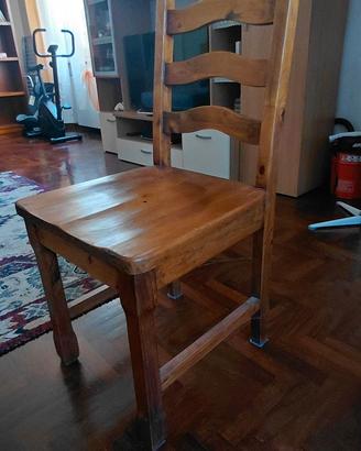 sedie in legno massello di noce 