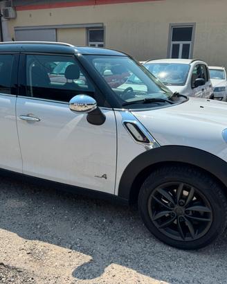 Mini Cooper Countryman 2.0 D ALL4 Automatica