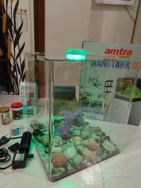 Acquario 30L completo: filtro, luci e accessori