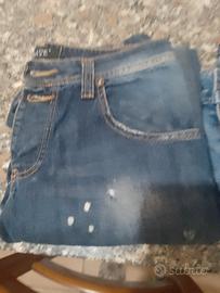 pantaloni jeans 