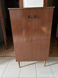Mobiletto porta scarpe