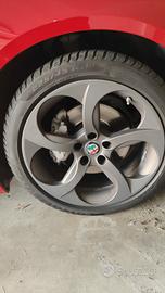 Cerchi in lega Alfa Romeo  + Gomme invernali 