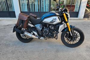 Cf Moto 700CL-X