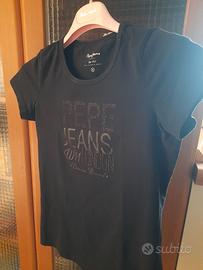 Tshirt nera Pepe Jeans logo c/pietrine
