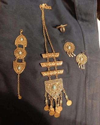Parure con turchesi 