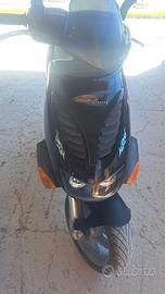 scooter aprilia