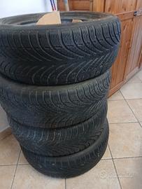 Gomme auto invernali 215/60R16
