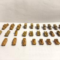 Lotto 28 Mezzi Militari WWII in Metallo scala 6mm 
