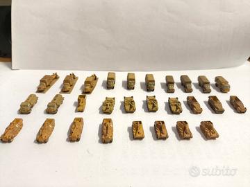 Lotto 28 Mezzi Militari WWII in Metallo scala 6mm 