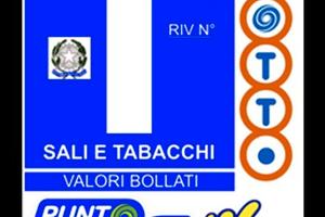 Tabaccheria caserta zona centrale reddito 130mila