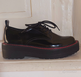 Allacciate donna nere 38 Bershka