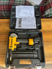 Sparachiodi DeWalt nuova