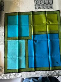 Foulard Roberta di Camerino in cotone vintage