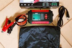 Carica + Tester Batteria Smart Auto Moto Litio Agm