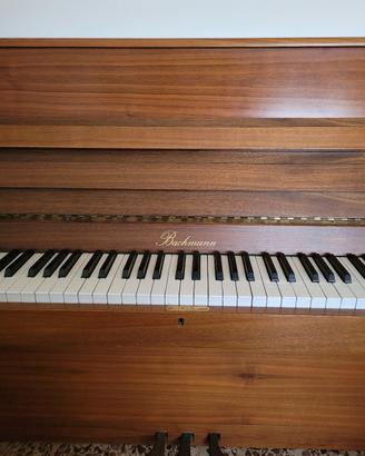 Pianoforte bachmann 110