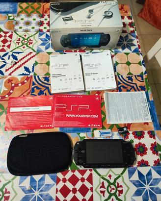 PSP- 1004 Originale Palue Pack + Scatola + Memory 