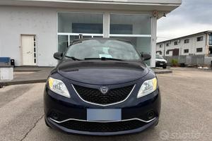Lancia Ypsilon 1.2 Silver 69cv