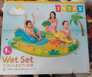 Piscina Intex mai aperta