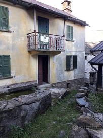 Casa indipendente nel parco val grande PROVOLA