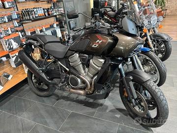 2022 PAN AMERICA 1250