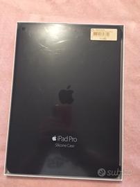 I pad pro 13" silicon case nuovo Apple nero