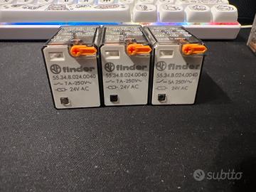 Relè FINDER 250V 24V