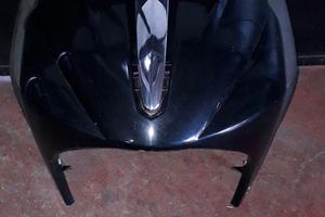 scudo anteriore PIAGGIO BEVERLY 500 2005 NERO