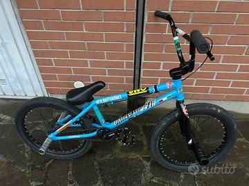 Bmx United Recruit