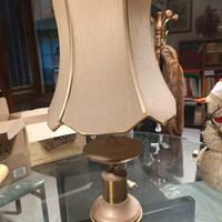 Lampada da tavolo antica
