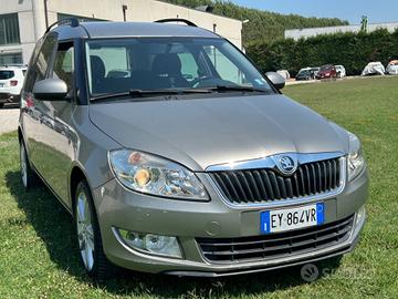 Skoda Roomster 1.2 TSI 86CV Easy