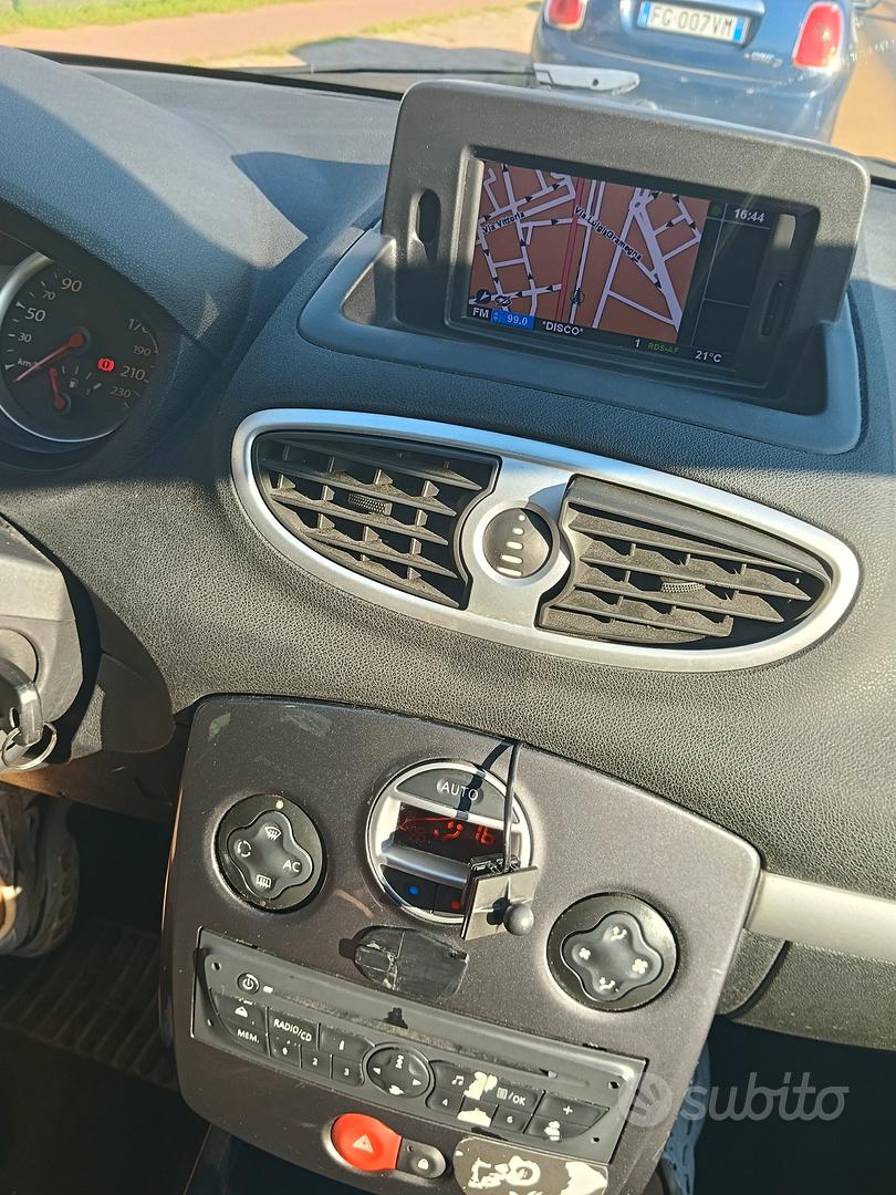 Renault Clio 2012 photo 5