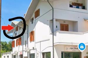 Appartamento mansardato in zona servitissima