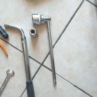 Cassetta nuova, chiave in evidenza nuova, altre ch